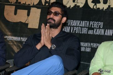 Kshanam Movie Thanks Meet